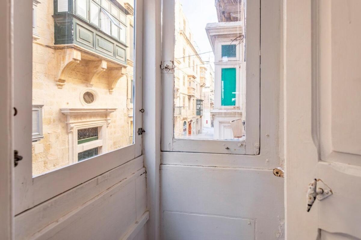 Superbly Located Cosy 2-Bedroom Apartment バレッタ エクステリア 写真