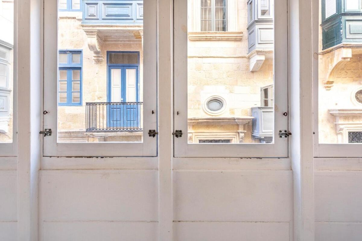 Superbly Located Cosy 2-Bedroom Apartment バレッタ エクステリア 写真